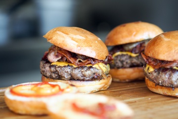 Quick and Tasty Beef Burgers